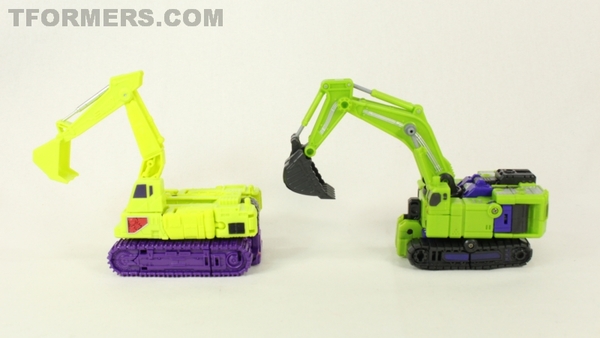 Transformers Titan Devastator Combiner Wars Hasbro Edition  (107 of 110)